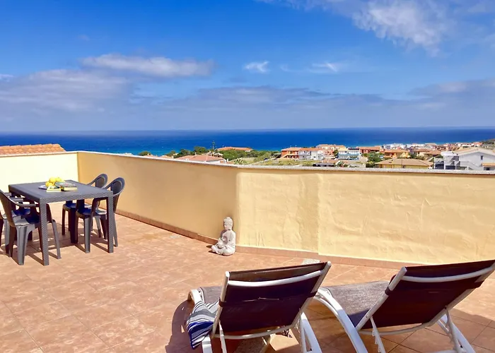 Attico Con Ampio Terrazzo E Vista Mozzafiato Vicino Il Mare Lejlighed Castelsardo